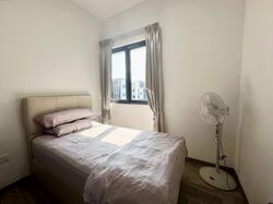 Lakeville (D22), Condominium #589629291